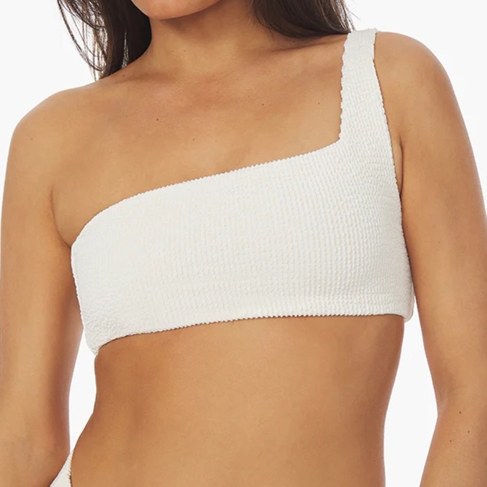 NEW WITH TAGS- WeWoreWhat One Shoulder Spongie Seersucker Bikini Top - Off White